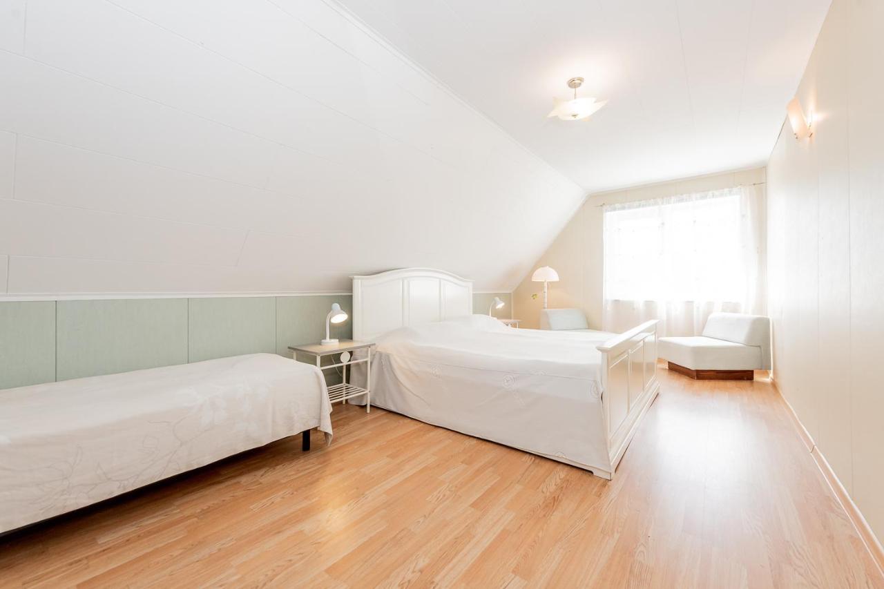 Willa Lubja Holiday House Parnawa Zewnętrze zdjęcie