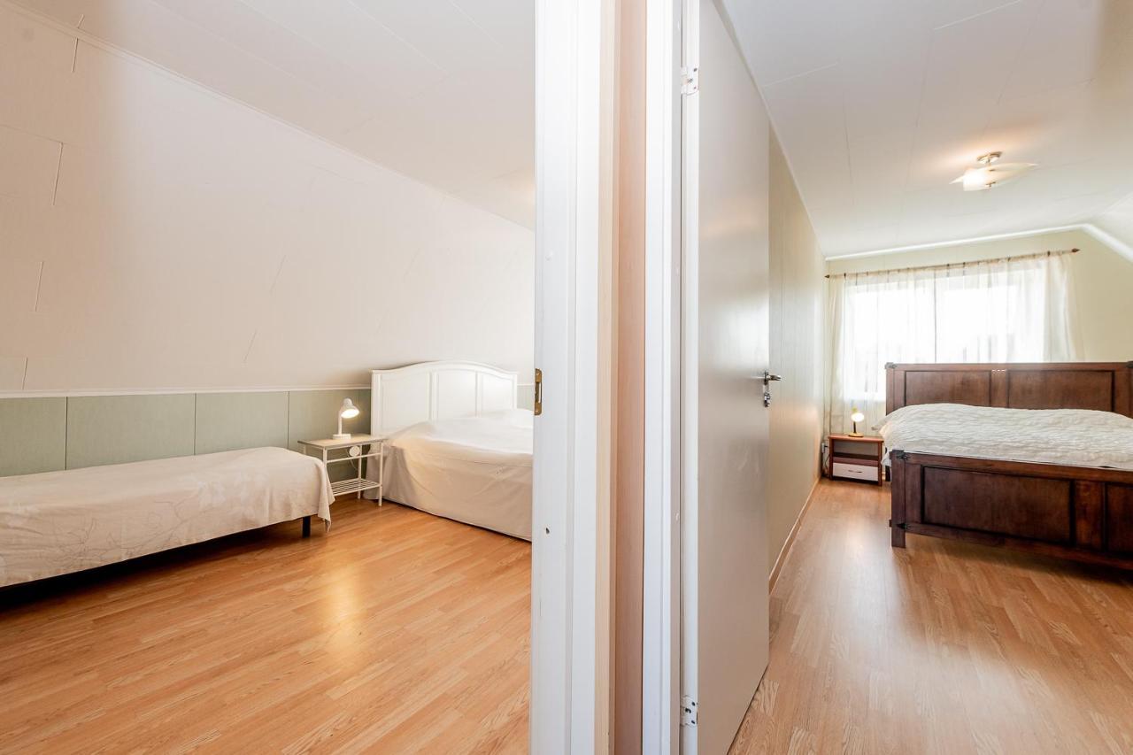 Willa Lubja Holiday House Parnawa Zewnętrze zdjęcie